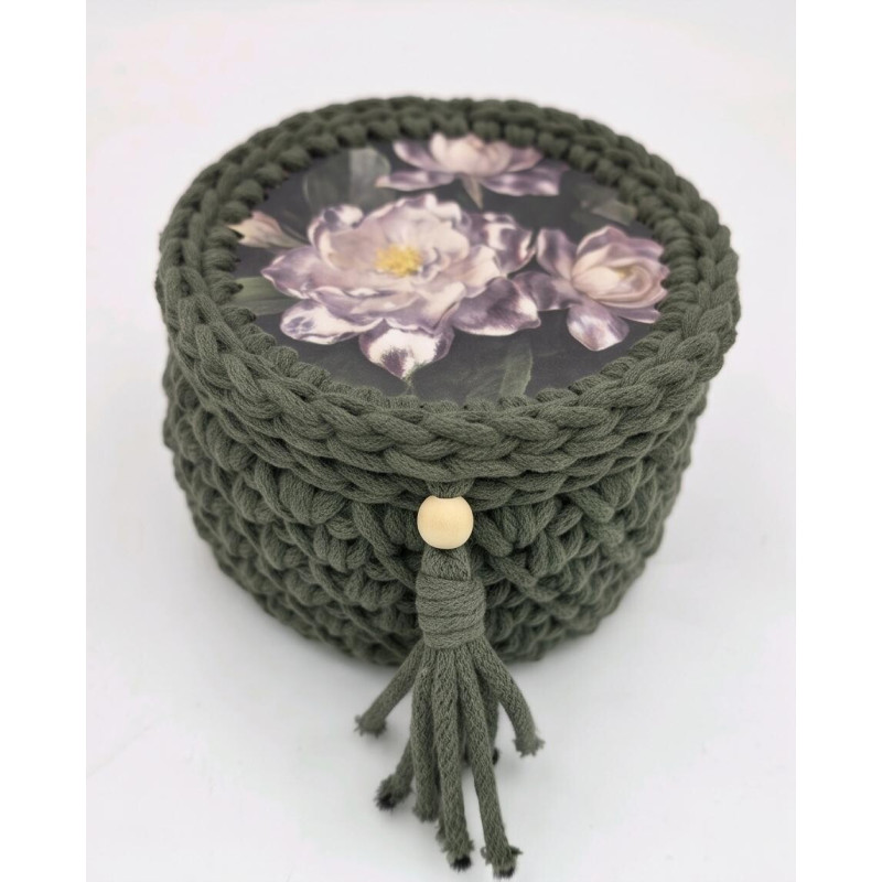 Koszyczek z pokrywką i piwoniami — szydełkowy | ZZZ handmade